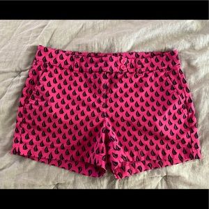 Vineyard vines shorts size 6 pink navy sailboats